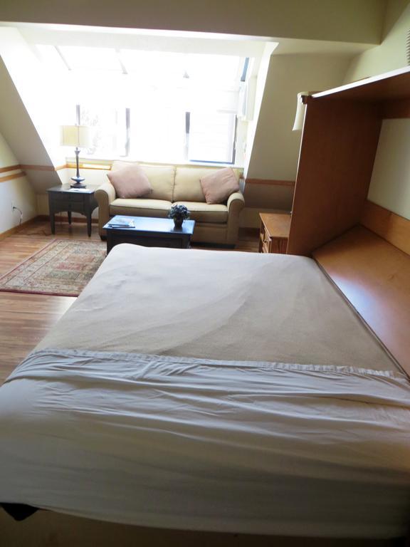 Clock Tower Resort Whistler Room photo