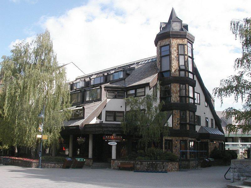 Clock Tower Resort Whistler Exterior photo